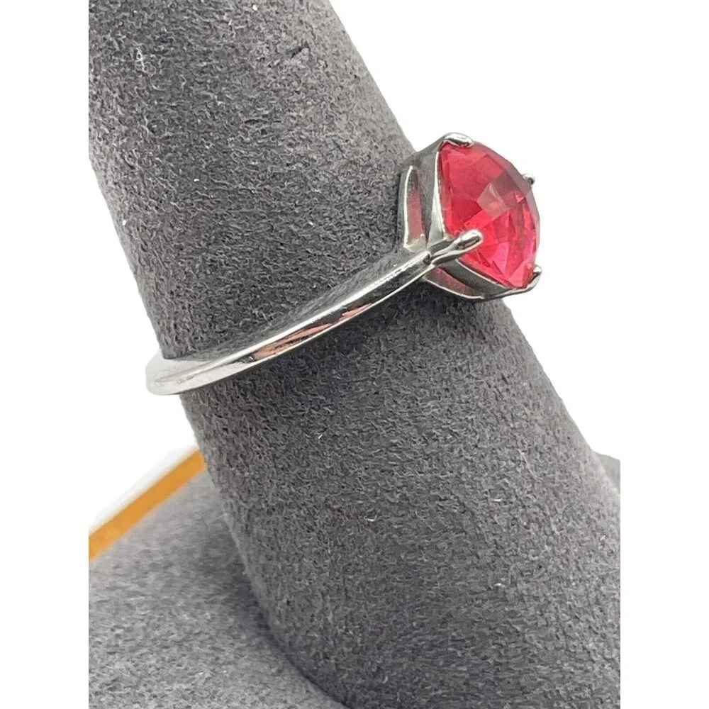 Swarovski Red Faceted‎ Crystal Prong Set Cocktail Ring Silver Tone Size 7.5